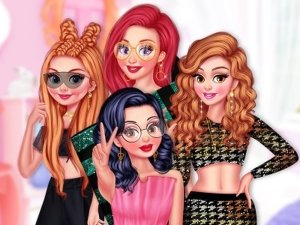 Princess Style Dress-Up Game